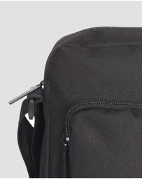 Ben Sherman - Crossbody Bag
