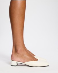 Atmos&Here - Willow Square Toe Leather Mules