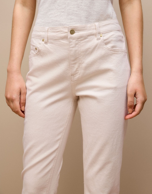 Trenery - Natural Seed Boyfriend Jean in Ecru