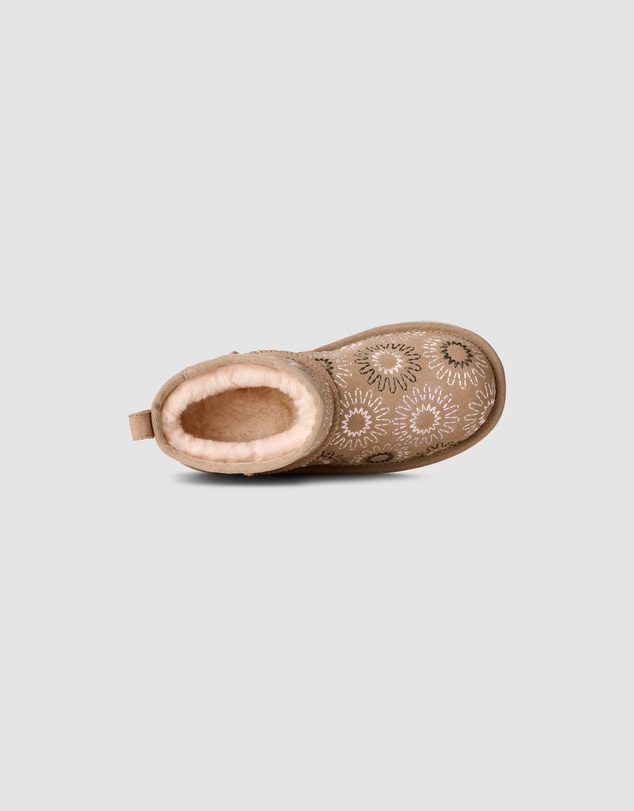 UGG - Classic Ultra Mini Sun Stitch Shoes - Kids