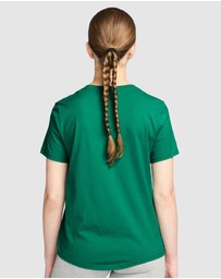 Nike - Sportswear Club Essentials T-Shirt