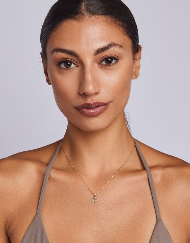 Zoe Olivia - 9K Gold '18' Pendant