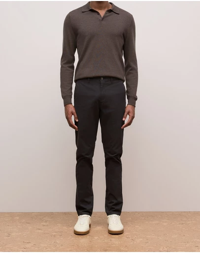 Trenery - Slim Fit Chino in Black