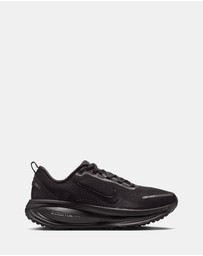 Nike - Vomero 18 - Women's