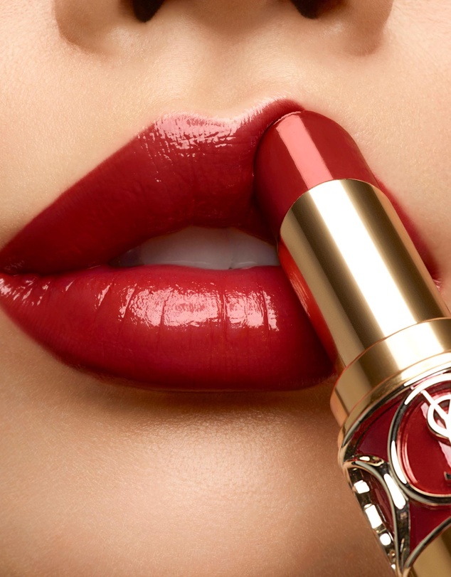 Yves Saint Laurent - Rouge Volupté Shine Lipstick 131