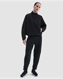 Nike - Universa Dri-FIT Quarter Zip Top