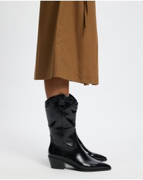AERE - Rozalia Leather Cowboy Ankle Boots