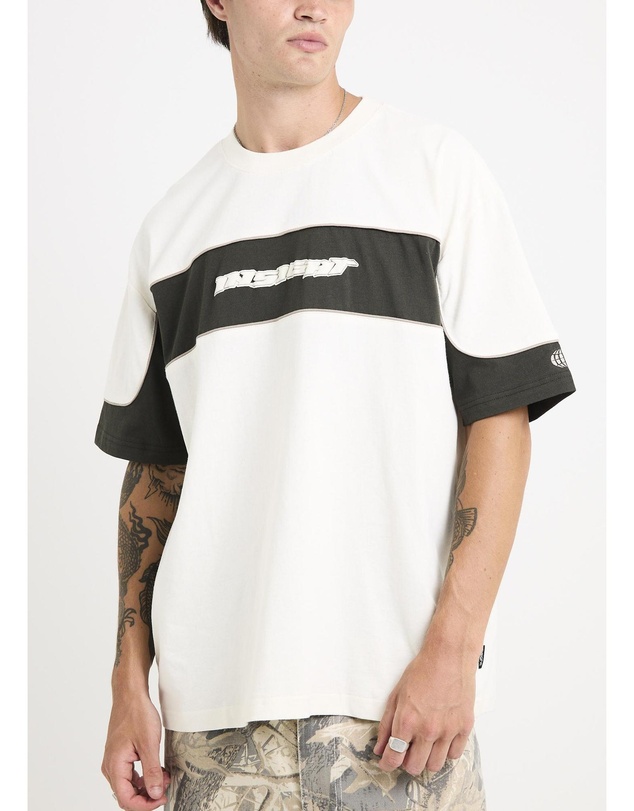 Insight - Era T-Shirt