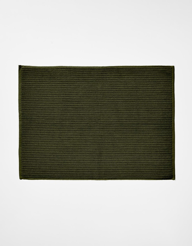 Aura Home - Paros Rib Bath Mat