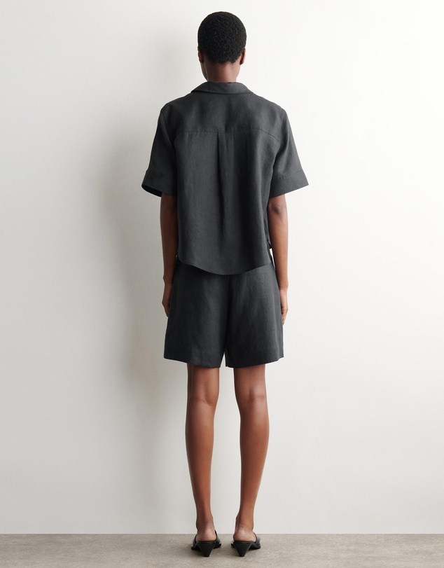 COS - Tailored Elasticated Linen Shorts