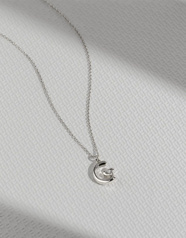 Wanderlust + Co - Alphabet Bubble Silver Necklace - Letter G