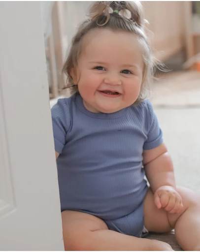 WITH LOVE FOR KIDS - BASICS Wide Ribbed Short Sleeve Onesie - Babies