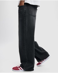 Cotton On - Super Baggy Jeans