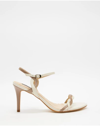 Nina Armando - Fendi II Heels