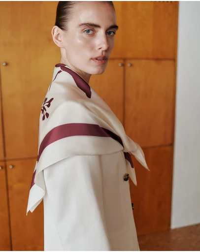 Trenery - Wren Floral Silk Scarf in White
