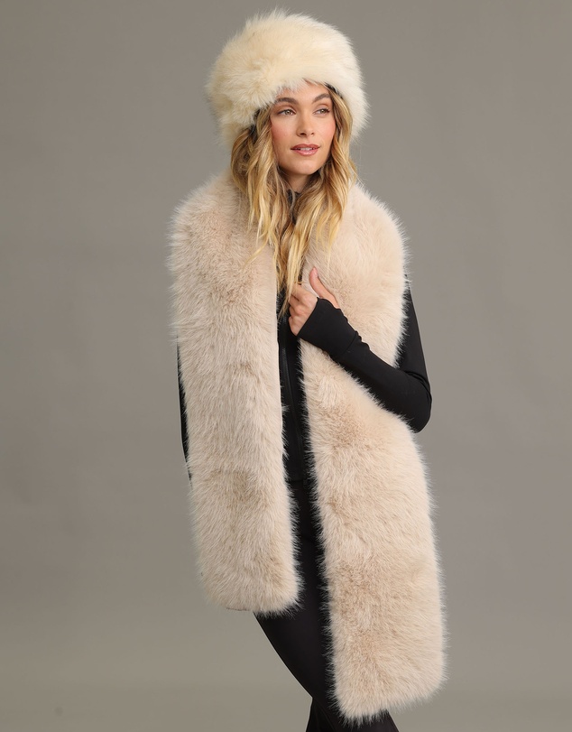 Morgan & Taylor - Peri Chunky Faux Fur Scarf
