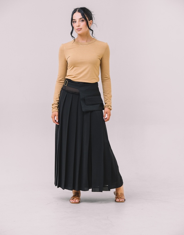 Youmsara - The Amberwood Long Sleeve Tee