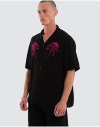 Nomadic Paradise - Florisim Cropped Resort Shirt