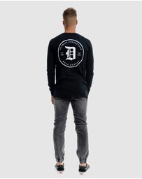 DVNT - Clean Classic Long Sleeve Tee