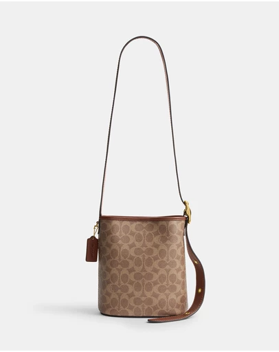 Coach - Bleecker Bucket Bag 21