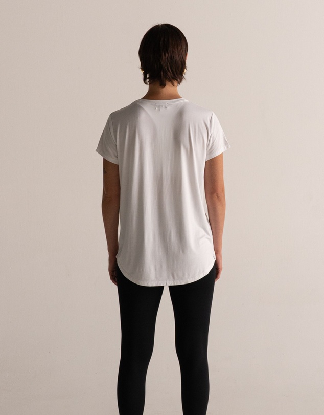 HyperLuxe The Label - V Neck Shirt