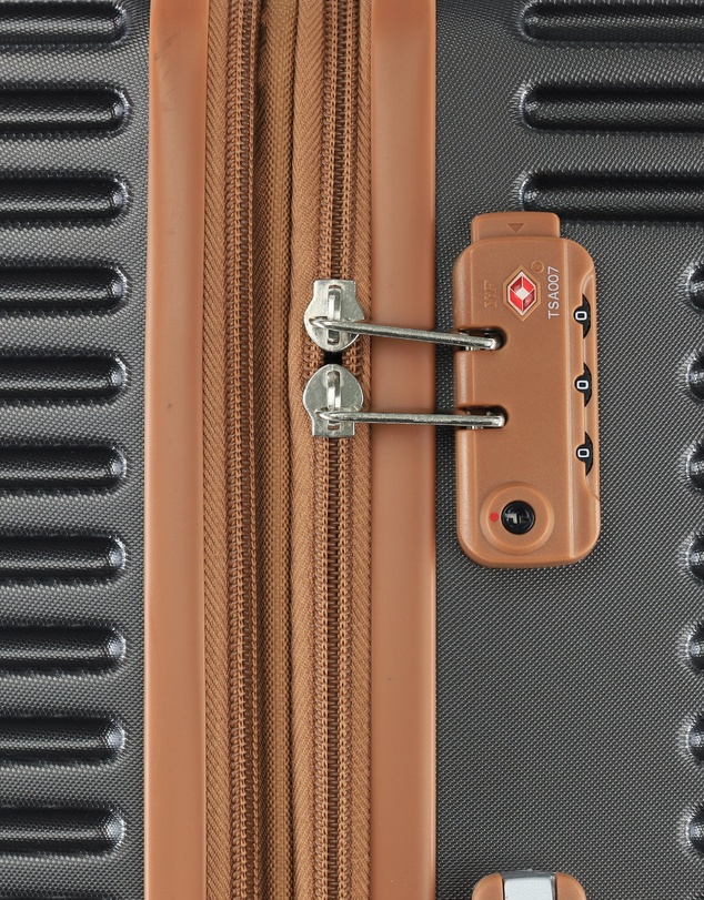 Pierre Cardin - Pierre Cardin 70cm Medium Hard Shell Suitcase