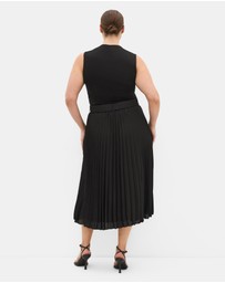 City Chic - Plus size Petra Pleat Midi Skirt - black