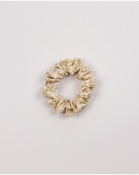 SILK MAGNOLIA - Pure Silk Scrunchie