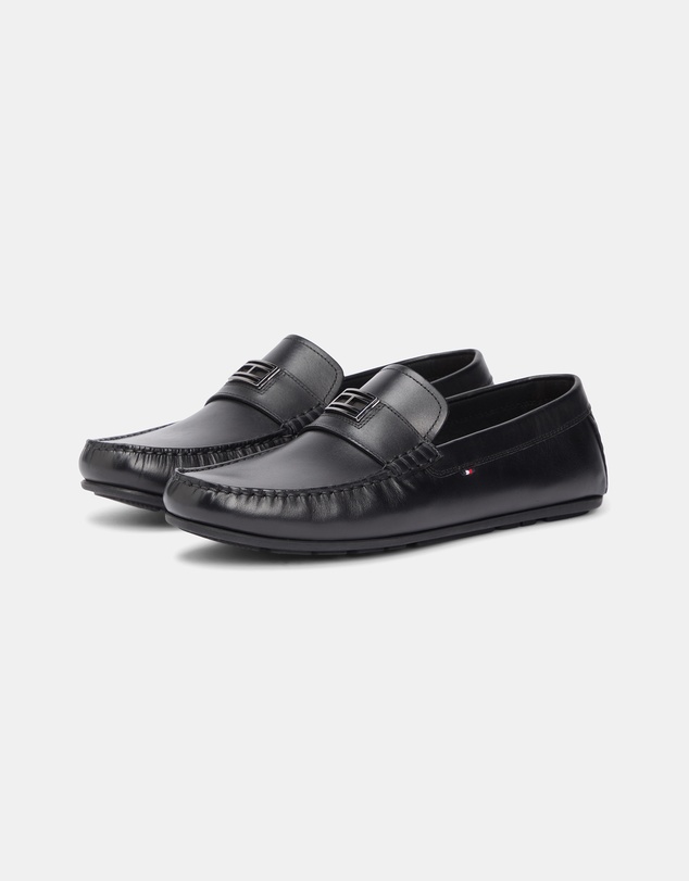 Tommy Hilfiger - Hardware Hilfiger Driver Shoes - Men's