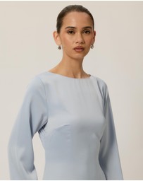 Tussah - Bec Long Sleeve Satin Maxi Dress