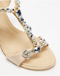 Nina Armando - Midnight Heels