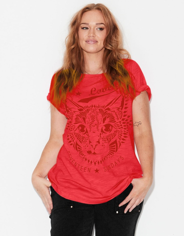 17 Sundays - Cat Tee - Red
