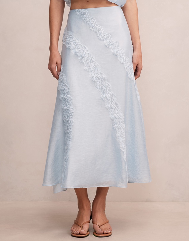 Forever New - Maeve Lace Detail Skirt