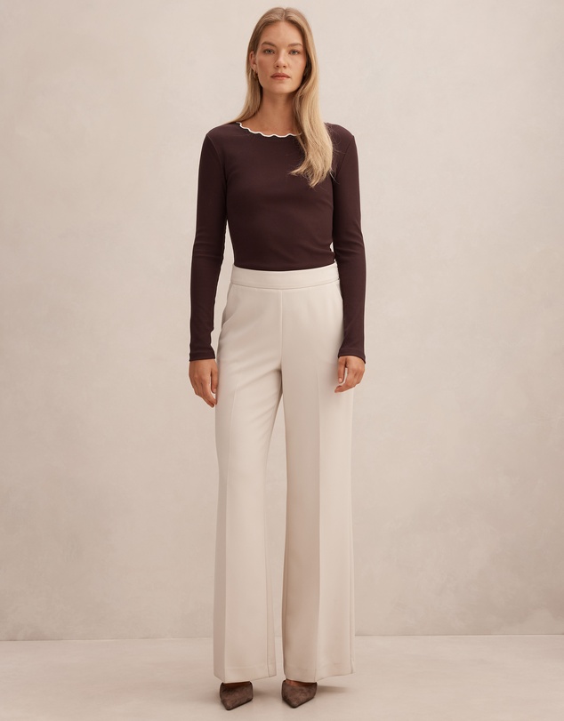 Forever New - Rebecca Scallop Long Sleeves Top
