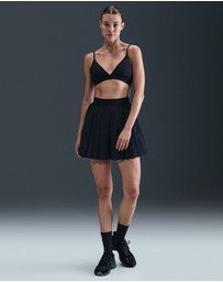 Nike - Form Light-Support Non-Padded Triangle Sports Bra