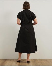 Atmos&Here Curvy - Marcy Pin Tuck Midi Dress