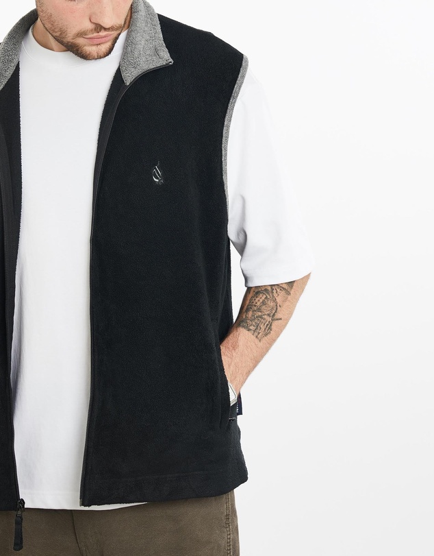 Vintage by The Real Deal - Pre Loved - Vintage Nautica Fleece Vest