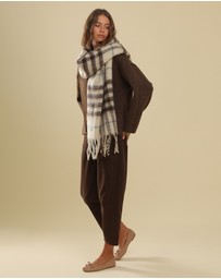 Morgan & Taylor - Hallie Scarf in Beige & Brown Check