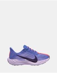 Nike - Pegasus Plus - Women's