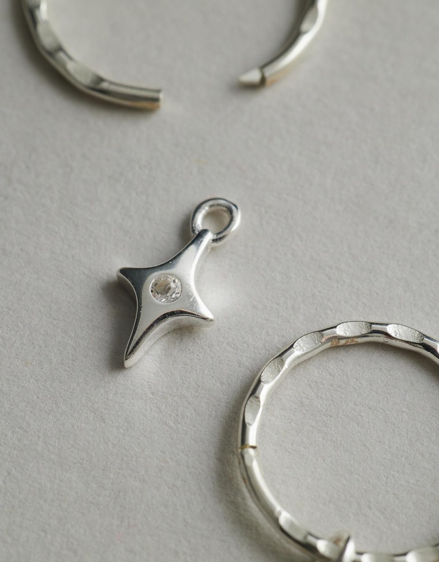 SAINT VALENTINE - Starburst Mini Hoops - Silver