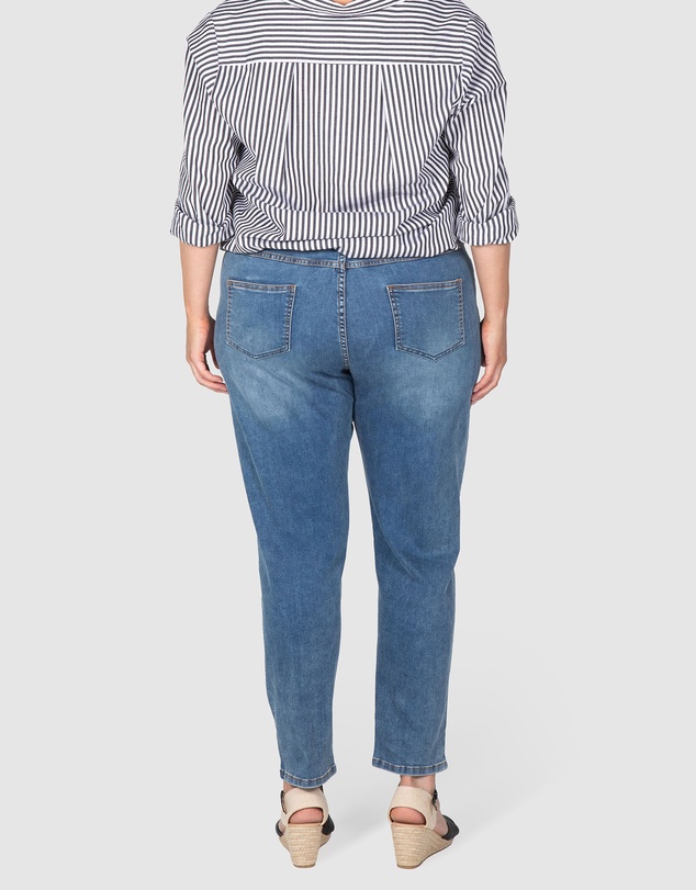 Love Your Wardrobe - Lottie Mid Wash Jeans