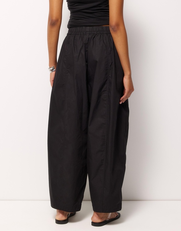AERE - Organic Cotton Barrel Leg Pants