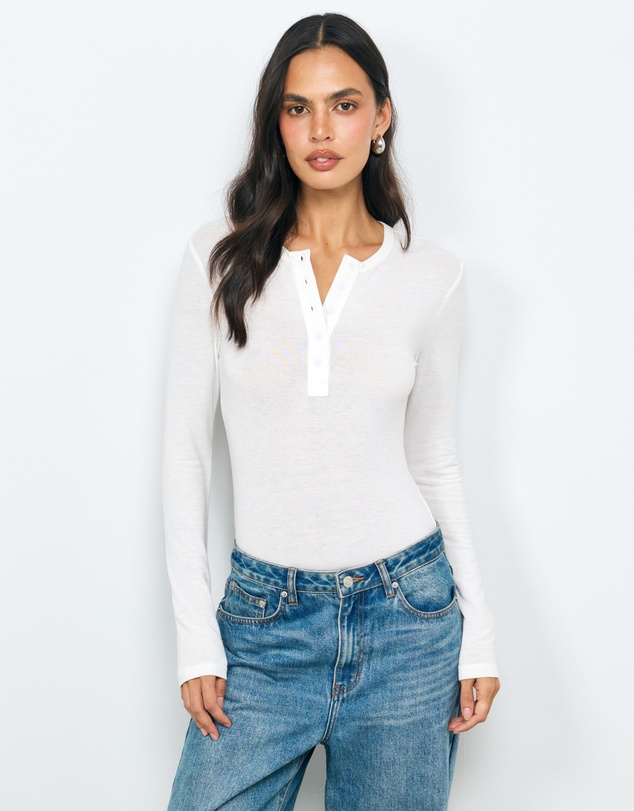AERE - Maya Henley T-Shirt
