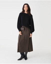 Forcast - Evelyn Pleated Skirt