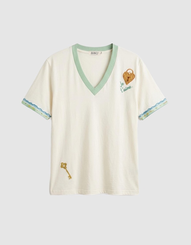MAKU - Love Lock V-Neck Tee