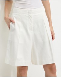 Calli - Harp Tuck Front Shorts