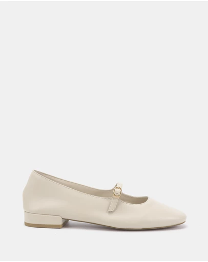 Miss Sofie - Ledger Flats