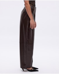 Minima Esenciales - Suki Barrel Pants