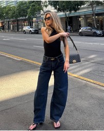 Abrand - 95 Mid Barrel Jeans
