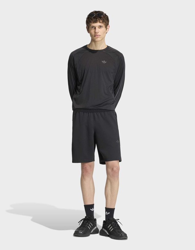 adidas Originals - SPACER TEAMGEIST 26 CUTLINE SHORTS Mens